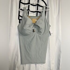 Lame Bryant Swim Tank